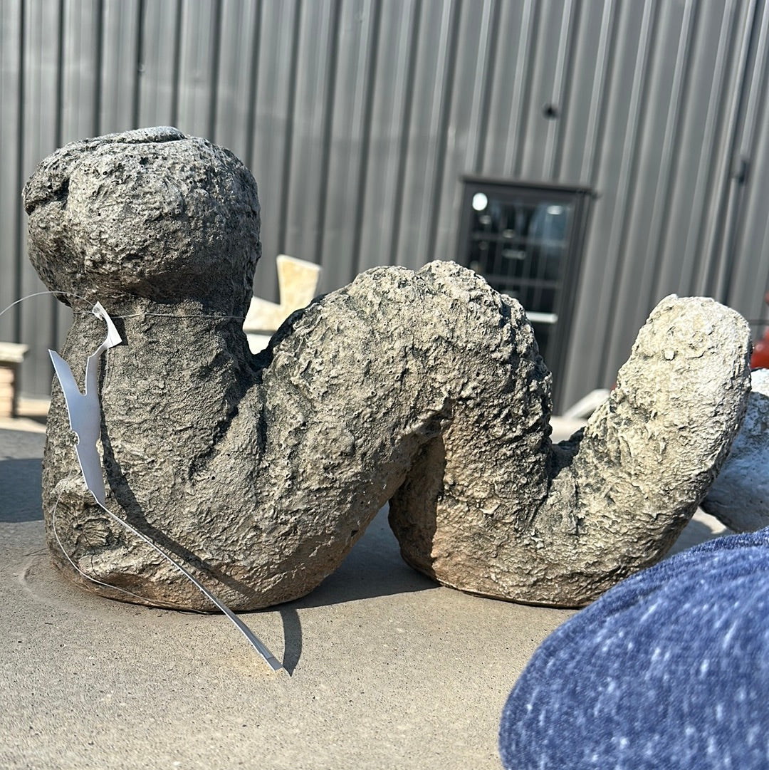 Inch worm statuary