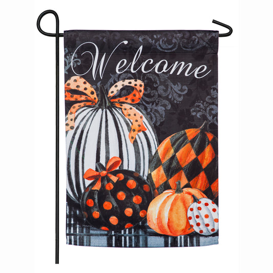 Garden Flag- Elegant Pattern Pumpkins