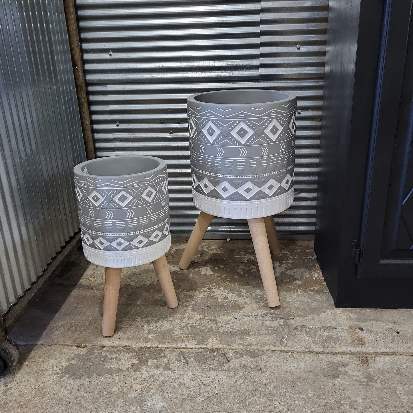 Taupe Deco Planter /w wood legs