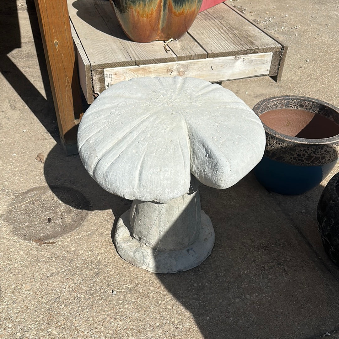 Toadstool statuary