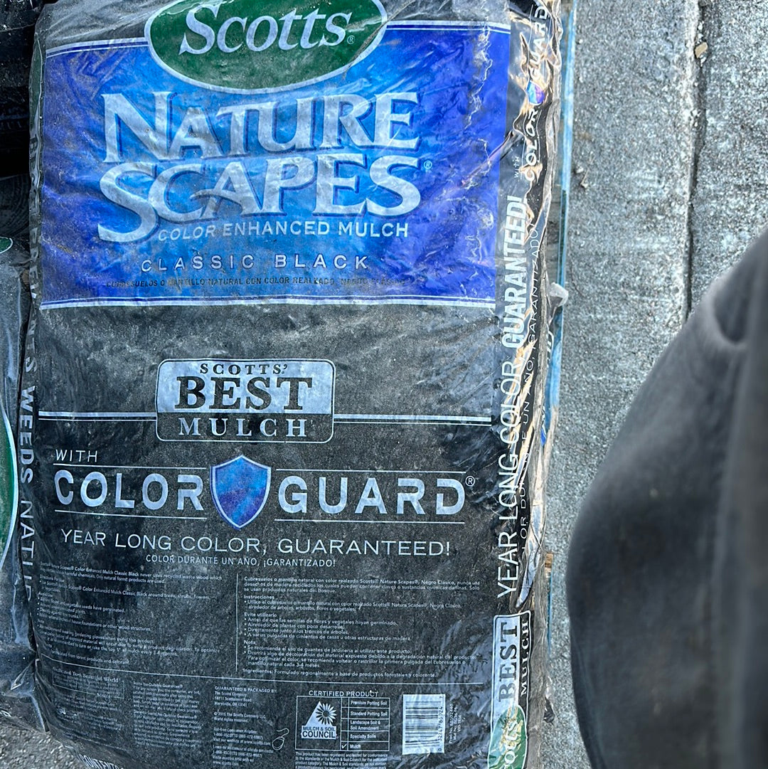 Scotts Naturescapes color, enhanced mulch, classic black